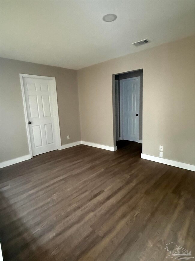 Building Photo - 8024 Hayworth Ave