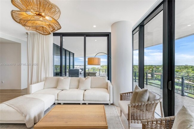 Building Photo - 8701 Collins Ave