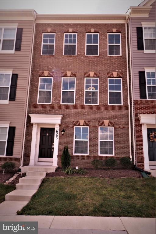Building Photo - 6303 Posey St