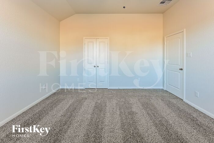 Building Photo - 26215 Cooperstown Wy