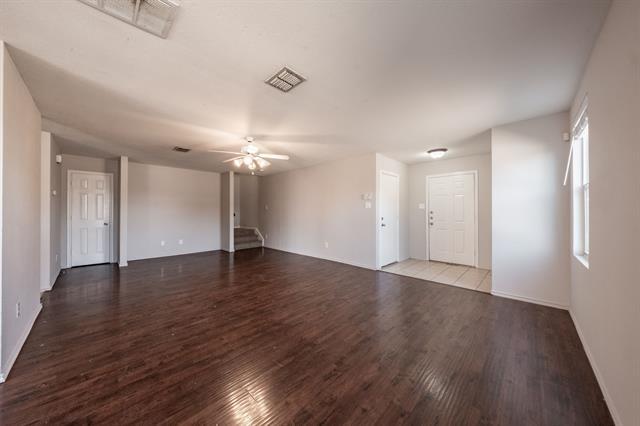 Building Photo - 520 Lewis Canyon Ln