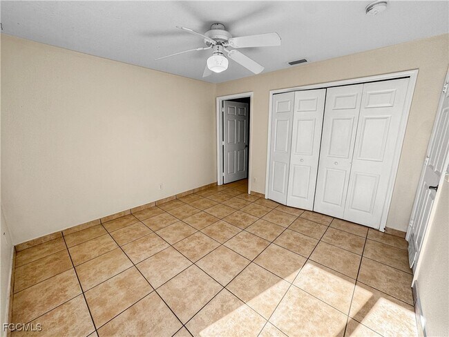 Building Photo - 1321 SE 8th Ave