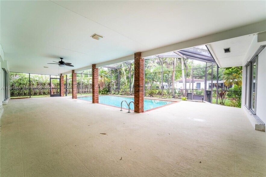 Building Photo - 7970 SW 146th St