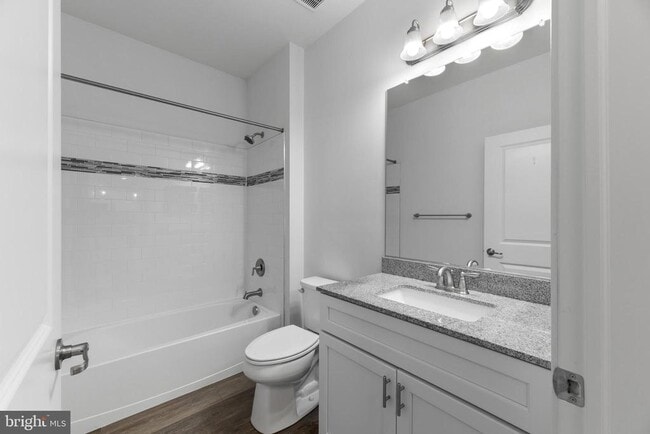 Building Photo - 906 Moorings Cir
