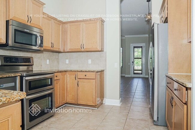 Building Photo - 6270 Parmeron Ln