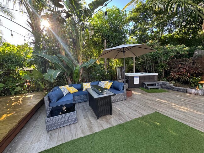 Building Photo - 1605 N N St