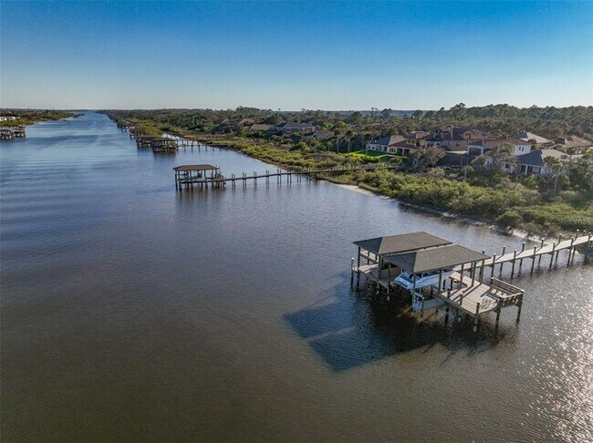 Building Photo - 54 N Riverwalk Dr