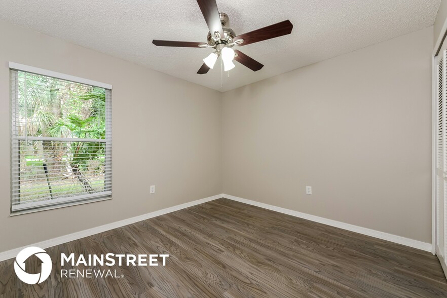 Building Photo - 828 Shell Ln