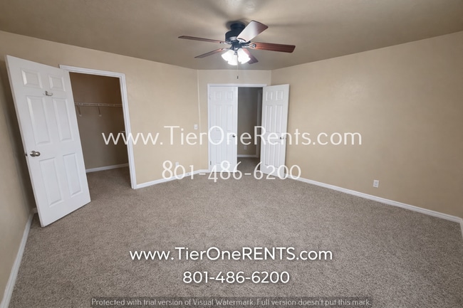 Building Photo - NO DEPOSIT option available for qualified renters!