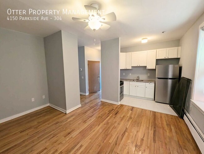 Building Photo - Lovely 2BR/1BA in Charming West Philly Apt...