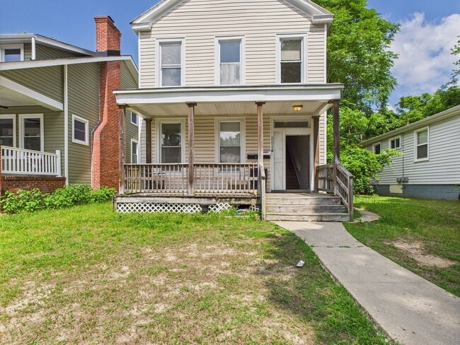 Building Photo - 3414 2nd Ave