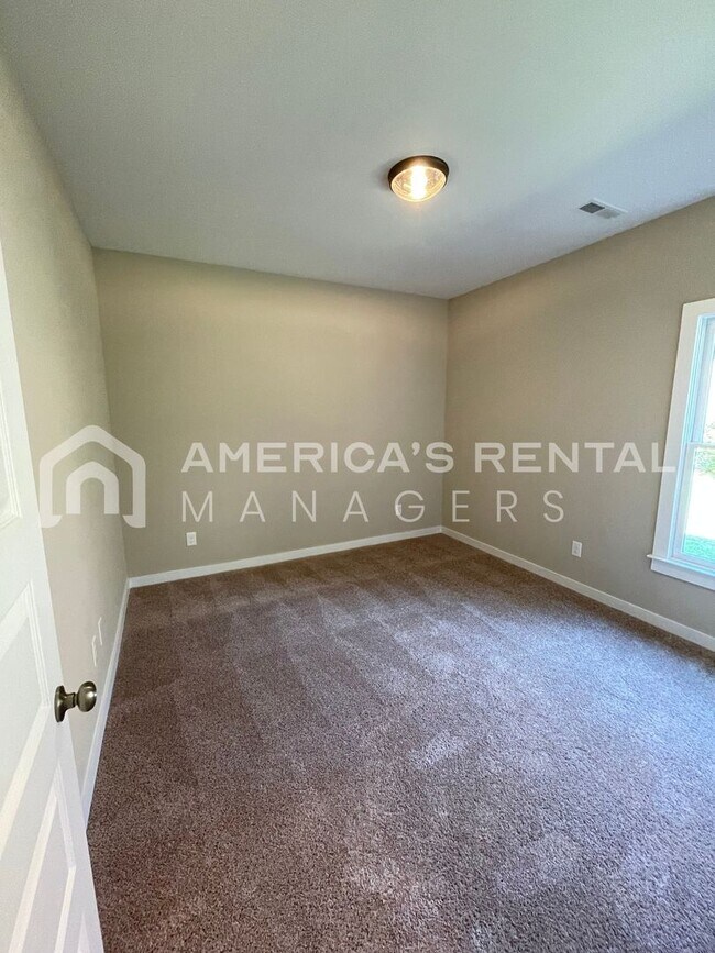 Building Photo - DEPOSIT PENDING! Home for Rent in Union Grove, AL!!! Available to View Now!!!