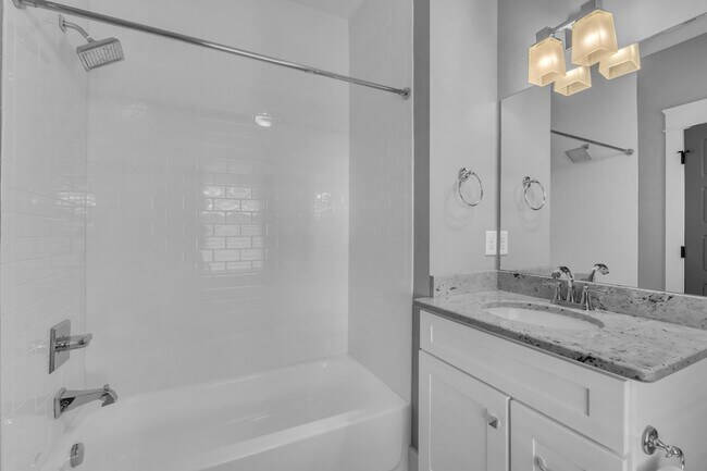 Building Photo - 1801A Sevier St