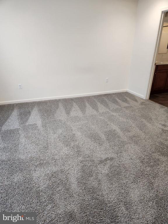 Building Photo - 28 Holler Rd