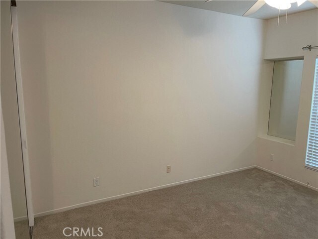 Building Photo - 6 Vía Contento