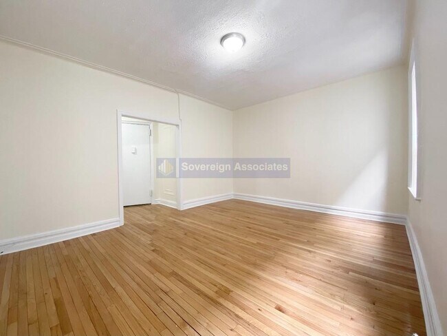 Floorplan - 165 Pinehurst Avenue