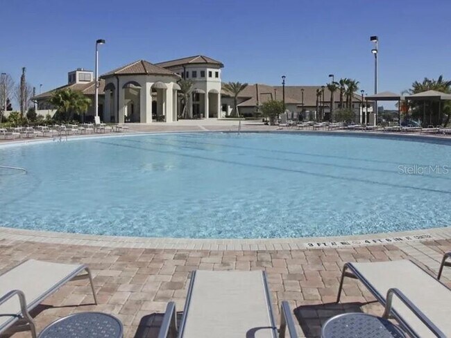 Building Photo - 8956 Takeaway Wy