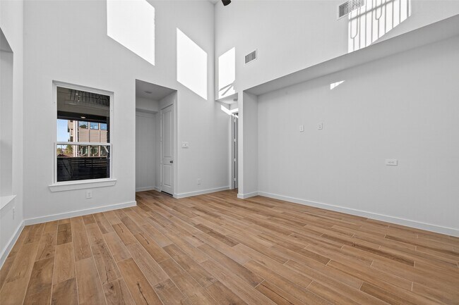 Building Photo - 3314 Verdant Ln