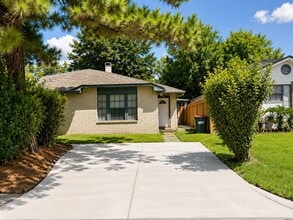 Building Photo - 3105 Oak Rock