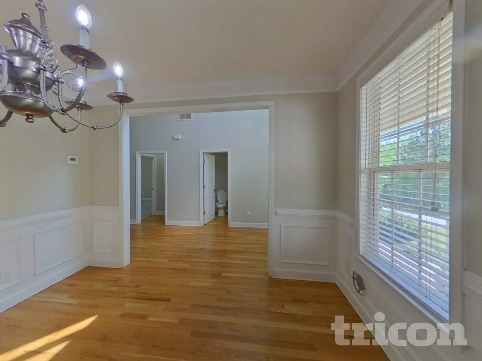 Building Photo - 111 Beaverbrook Ln