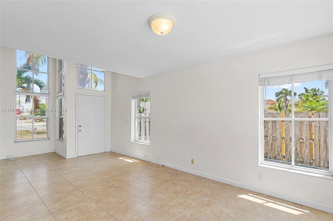 Building Photo - 6402 Buena Vista Dr
