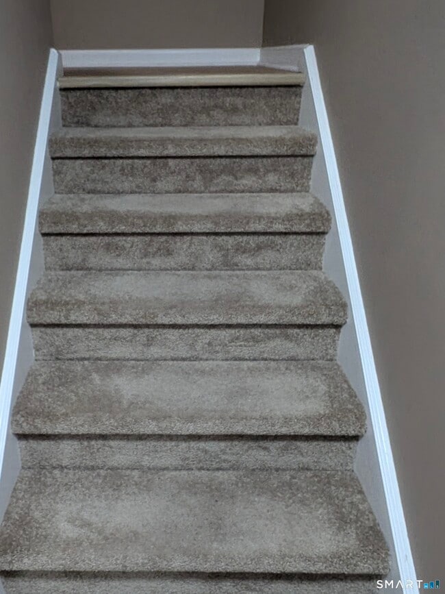 Building Photo - 165 South St