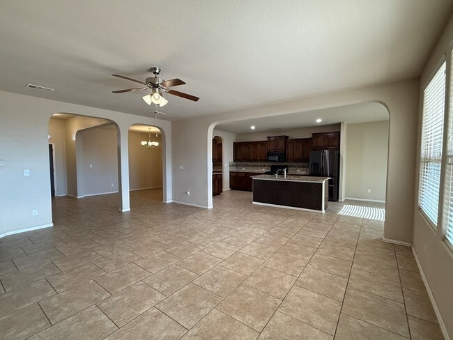 Building Photo - 7220 Cross B Rd