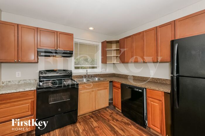 Building Photo - 1517 Flicker Rd