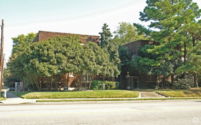 Building Photo - Peabody Place