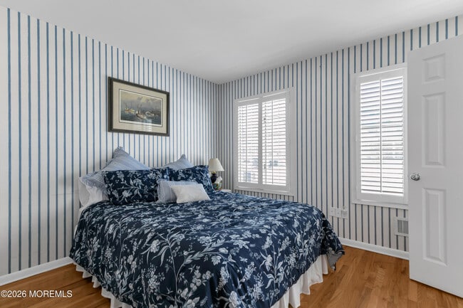 Building Photo - 79 Riverdale Ave