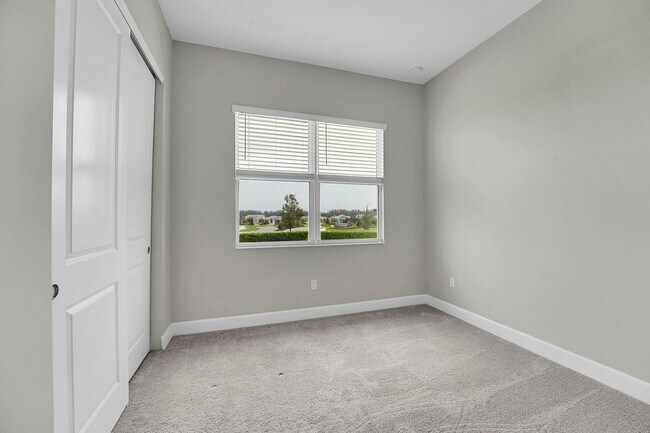 Building Photo - 5530 Macoon Wy