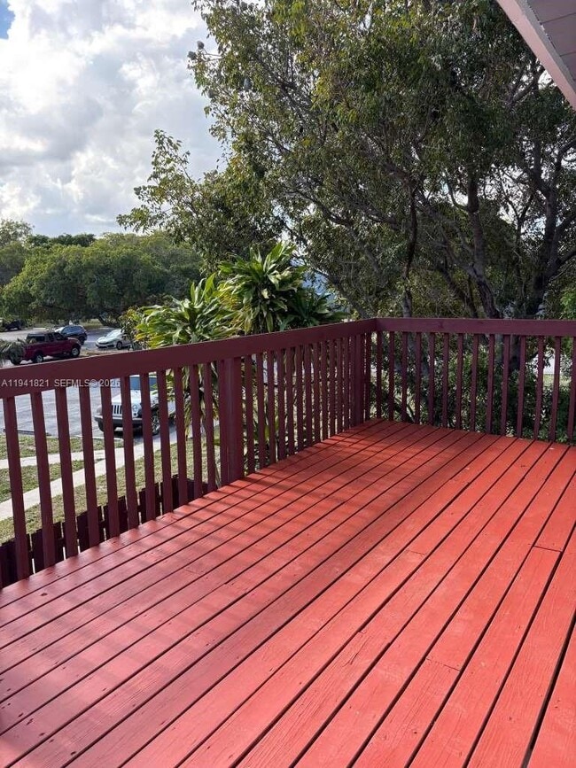 Building Photo - 17 Crossings Cir