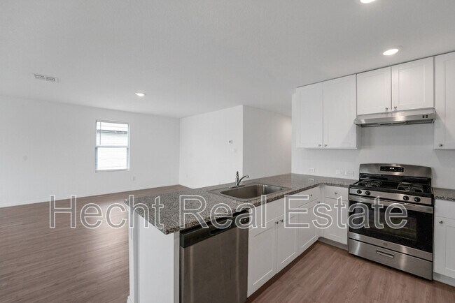Building Photo - 10742 Hernando Ct