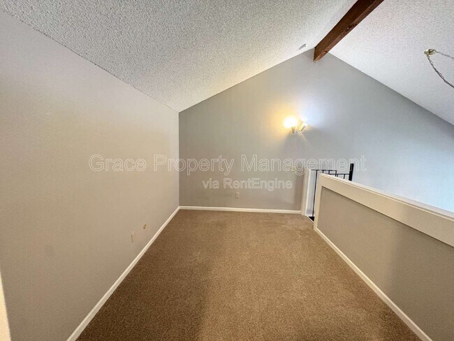 Building Photo - 14091 E Tufts Dr