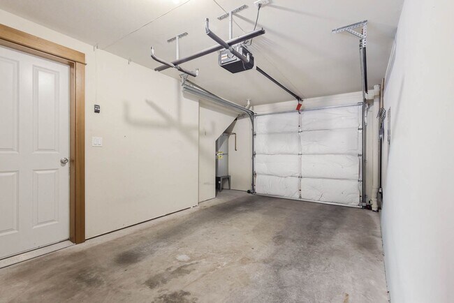 Building Photo - 4526 Dayton Ave N