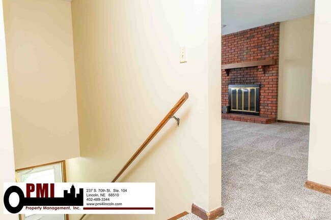 Building Photo - 3800/3802 Keith Cir