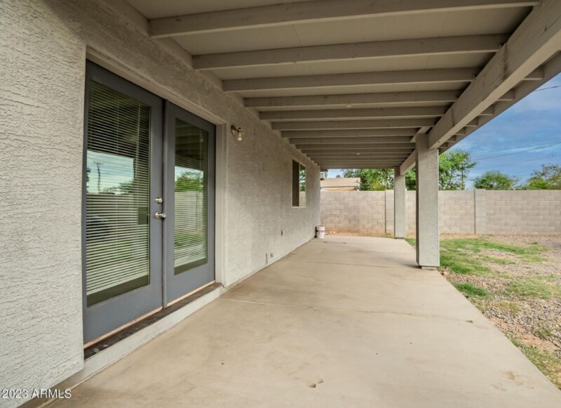 Building Photo - 2413 W Yuma St