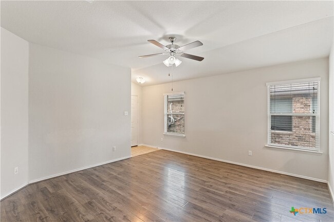 Building Photo - 6313 Dorothy Muree Dr
