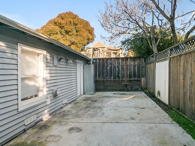 Building Photo - 5938 Vallejo St