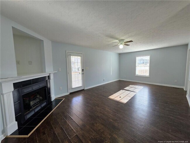 Building Photo - 2604 Daniel Boone Ln