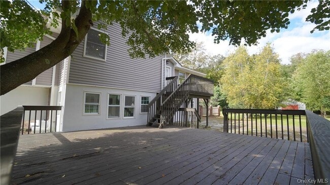 Building Photo - 118 Booth Rd