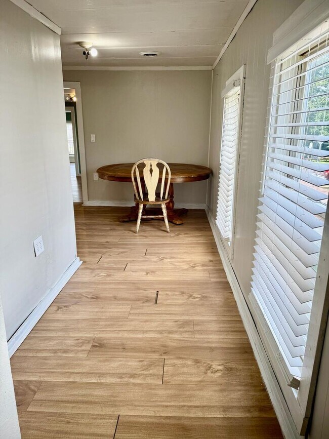 Building Photo - 7564 GH