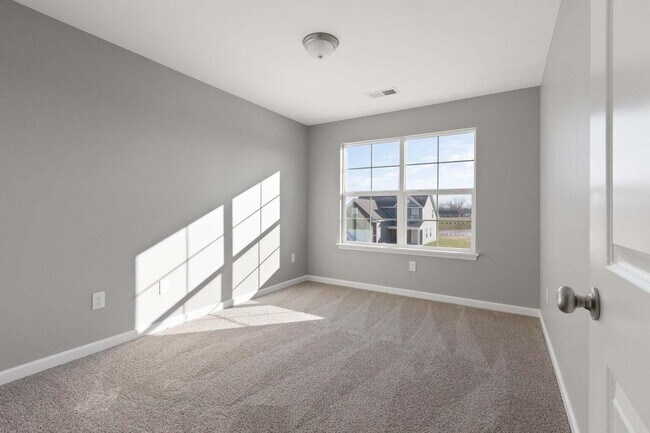 Building Photo - 218 Jared Parker Wy