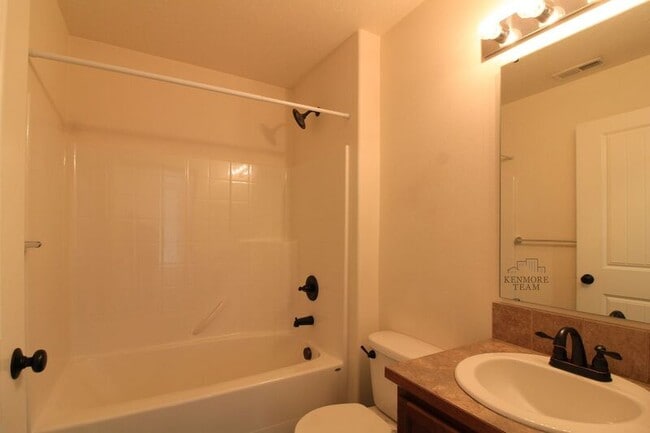 Building Photo - 4608 Yucatan Ct