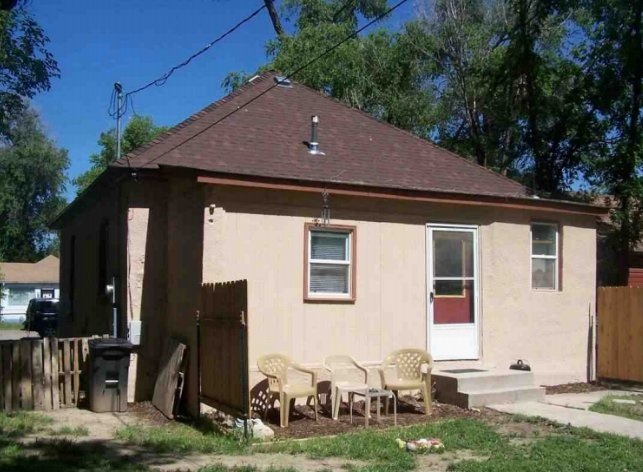 Back yard and enclosed porch - 408 South 13th Street