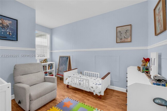 Building Photo - 4015 SW 156th Ave