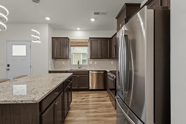 Building Photo - Earn Wealth While Leasing - Like a Homeowner - Lease to Own