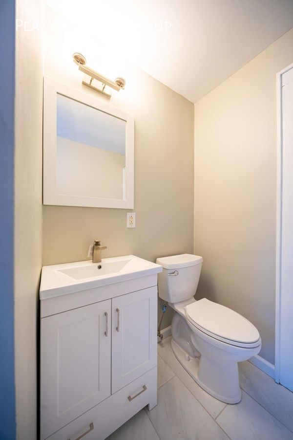 Building Photo - Available Now! Newly Renovated 3 Bedroom D...