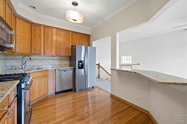 Building Photo - 1100 Ellsworth Dr