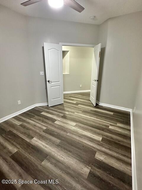 Building Photo - 1030 Venetian Dr